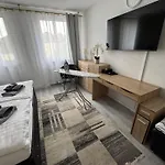 Апартаменты Spacious 2 Bedroom Apartment With Balcony - Apolonia Living *