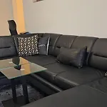 Апартаменты Spacious 2 Bedroom Apartment With Balcony - Apolonia Living Карлсруэ