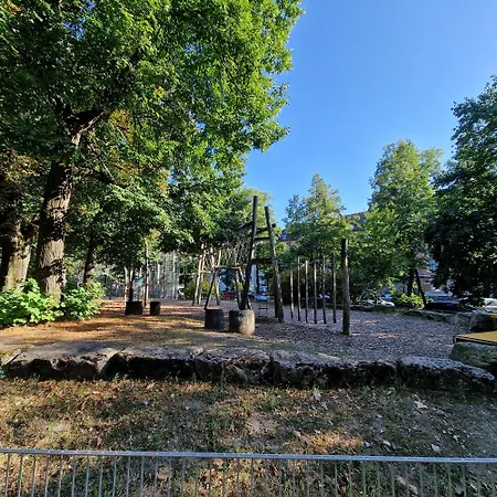 Familienfreundliche Geraeumige Design-wohnung Mit Balkon Im Zentrum - Apolonialiving Daire Karlsruhe