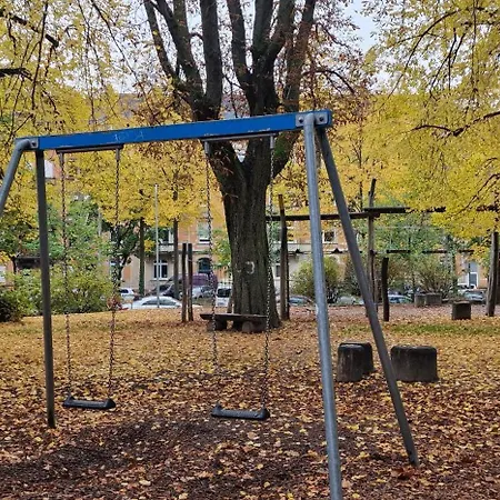 Daire Familienfreundliche Geraeumige Design-wohnung Mit Balkon Im Zentrum - Apolonialiving Karlsruhe