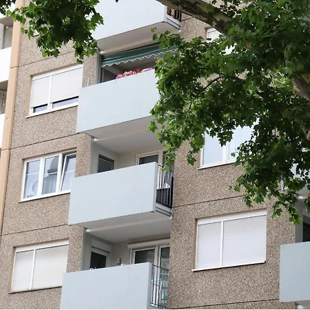 Spacious 2 Bedroom Apartment With Balcony - Apolonia Living Апартаменты *