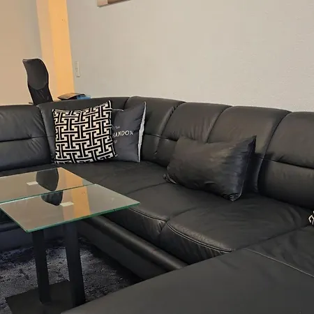 Apartamento Familienfreundliche Geraeumige Design-wohnung Mit Balkon Im Zentrum - Apolonialiving Karlsruhe