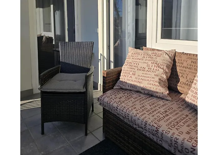 Διαμέρισμα Familienfreundliche Geraeumige Design-wohnung Mit Balkon Im Zentrum - Apolonialiving