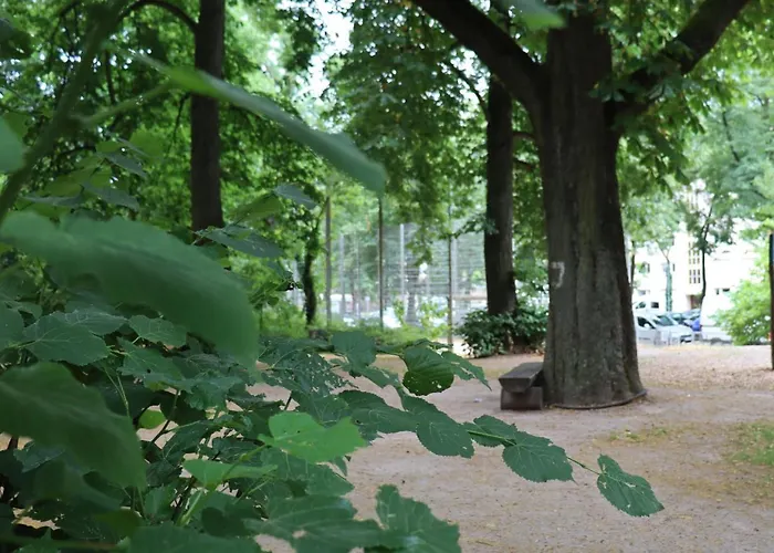 Familienfreundliche Geraeumige Design-wohnung Mit Balkon Im Zentrum - Apolonialiving * Καρλσρούη