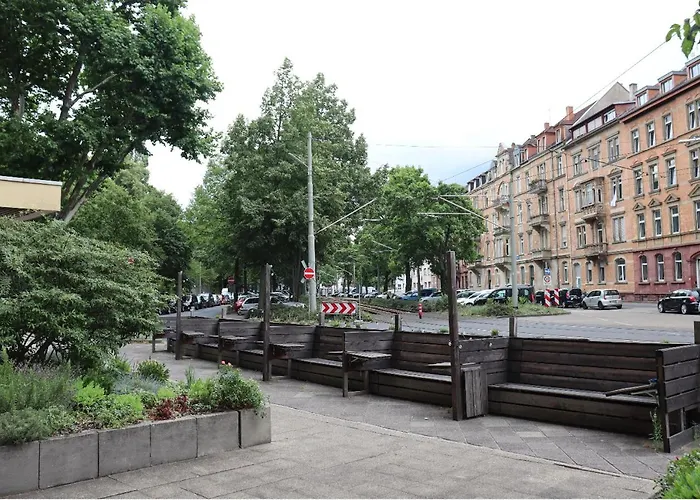 Διαμέρισμα Familienfreundliche Geraeumige Design-wohnung Mit Balkon Im Zentrum - Apolonialiving